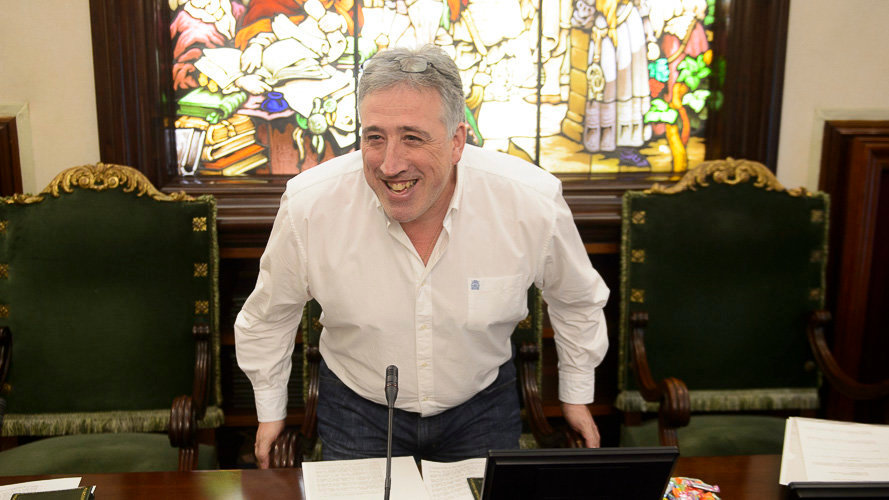 Joseba Asirón, alcalde de Pamplona, del grupo municipal de EH Bildu. PABLO LASAOSA 2
