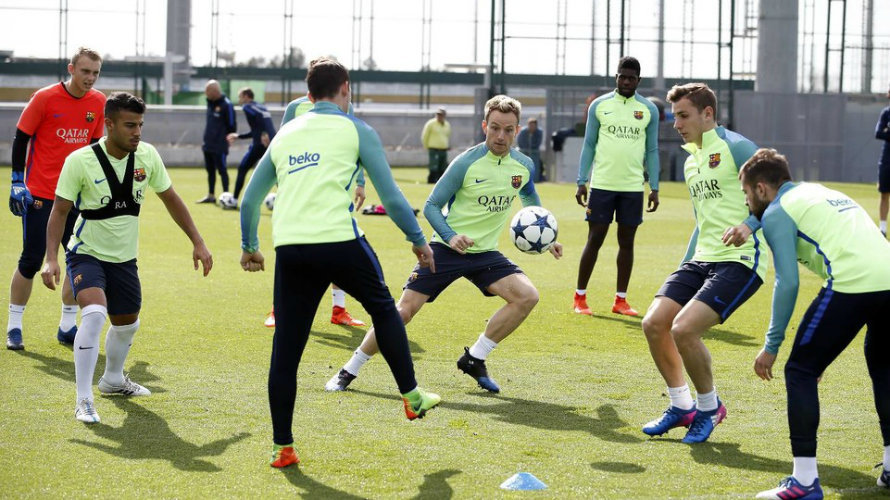 Imagen del entrenamiento de los jugadores azulgranas. Foto web FC Barcelona.