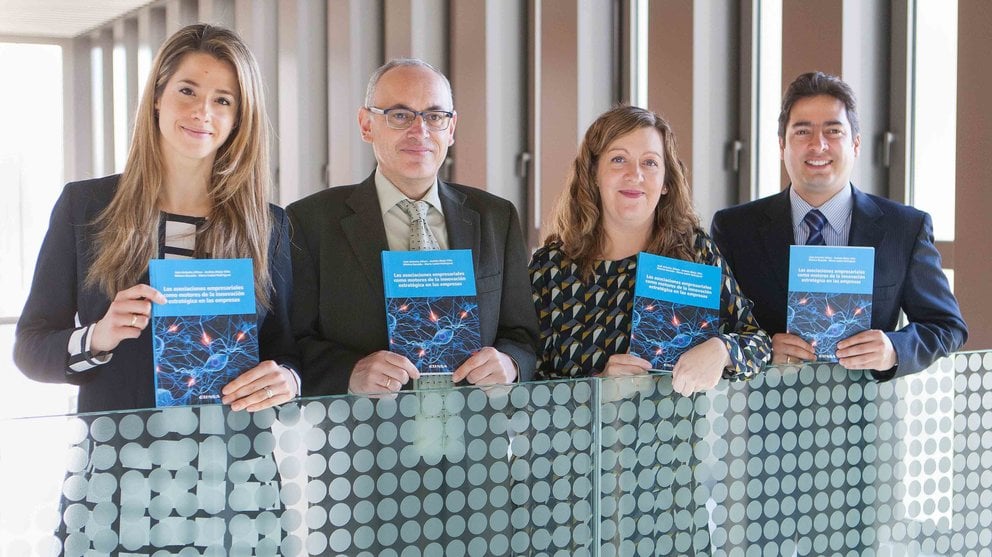 Presentación del libro “Las asociaciones empresariales como motores de la innovación estratégica en las empresas” en un centro universitario de Navarra CEDIDA