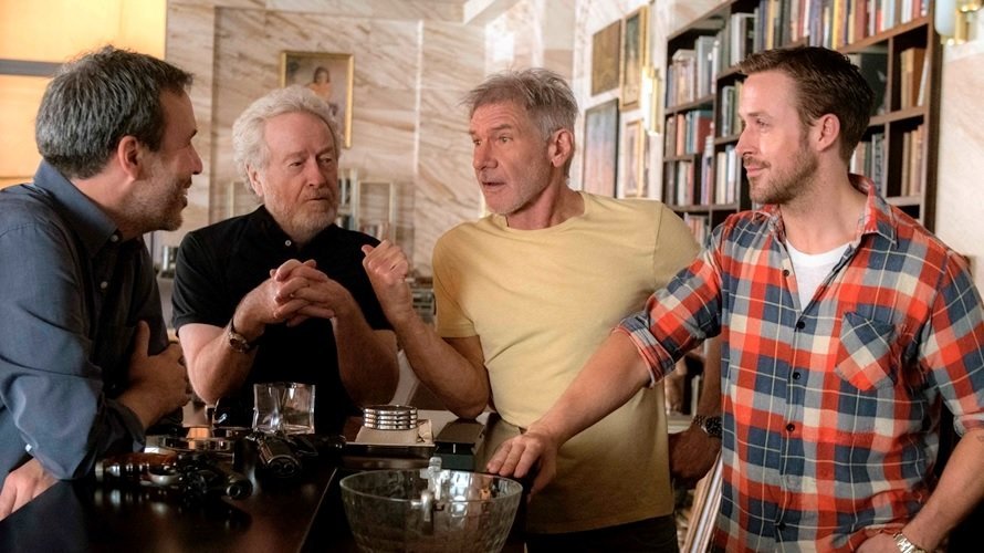 De izquierda a derecha_ Denis Villeneuve, Ridle Scott, Harrison Ford y Ryan Gosling (1)