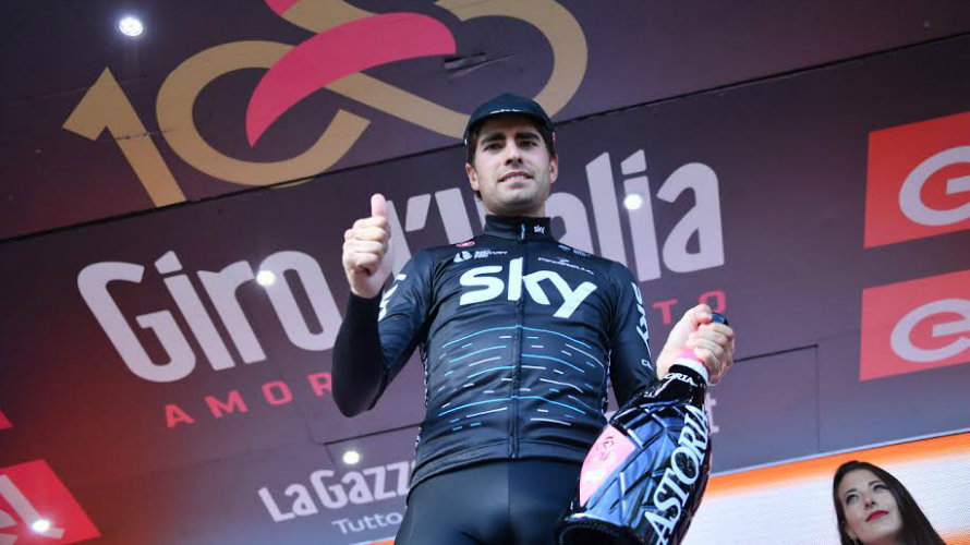Mikel Landa disfruta de su victoria de etapa. Twitter Giro.