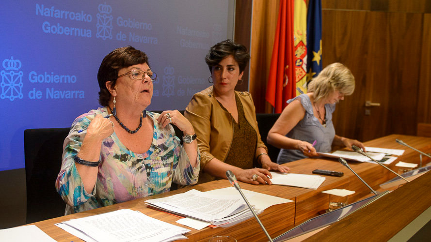 El Gobierno de Navarra informa en rueda de prensa de los asuntos tratados en su reunión semanal. PABLO LASAOSA 04