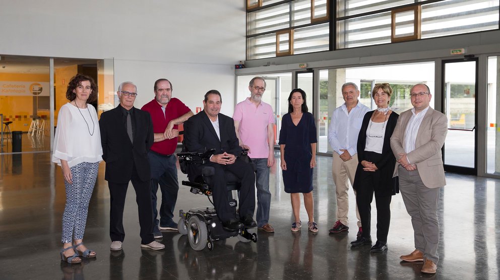 Los nueve miebros del nuevo patronato de Fundación Caja Navarra CEDIDA