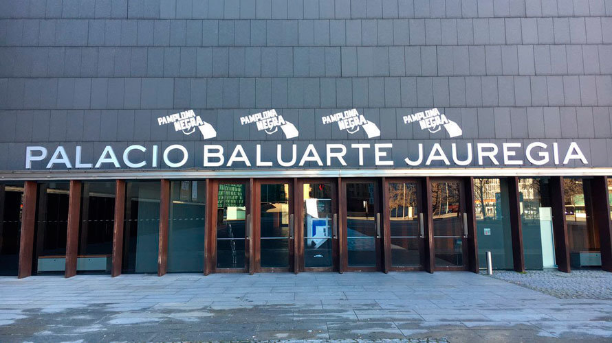 La fachada de Baluarte durante el festival Pamplona Negra. CEDIDA
