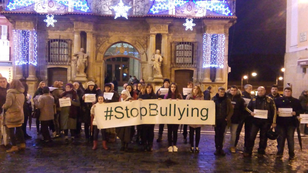 Manifestación contra el bullyng en Pamplona EUROPA PRESS