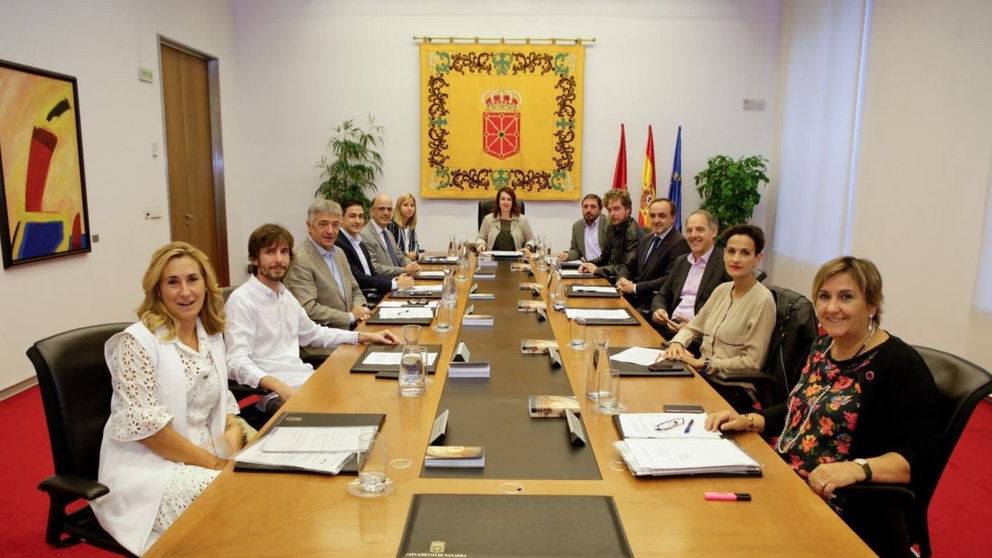 Mesa y Junta del Parlamento de Navarra EUROPA PRESS