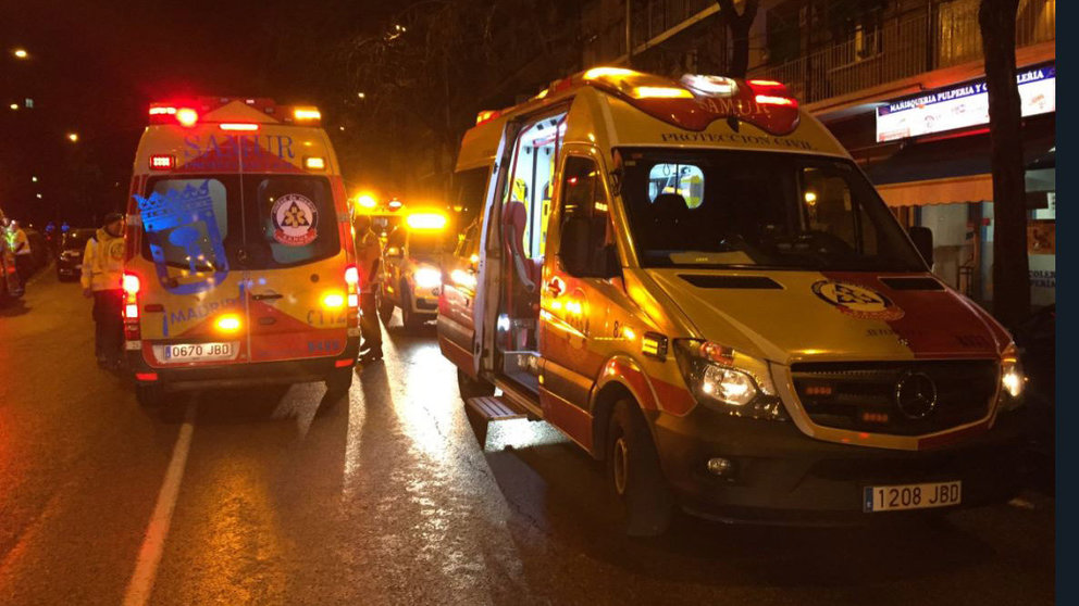 Ambulancias acuden a la discoteca en la que se derrumbó el techo en Madrid EMERGENCIAS MADRID