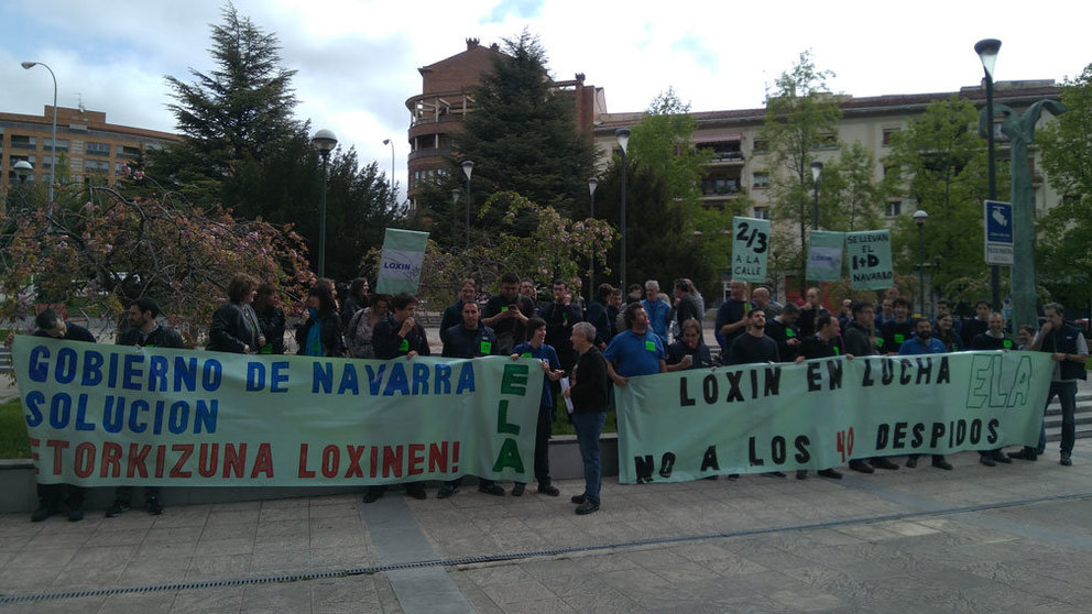 Trabajadores de la empresa Loxin protestan en la calle contra los despidos de 40 empleados en Navarra. CEDIDA