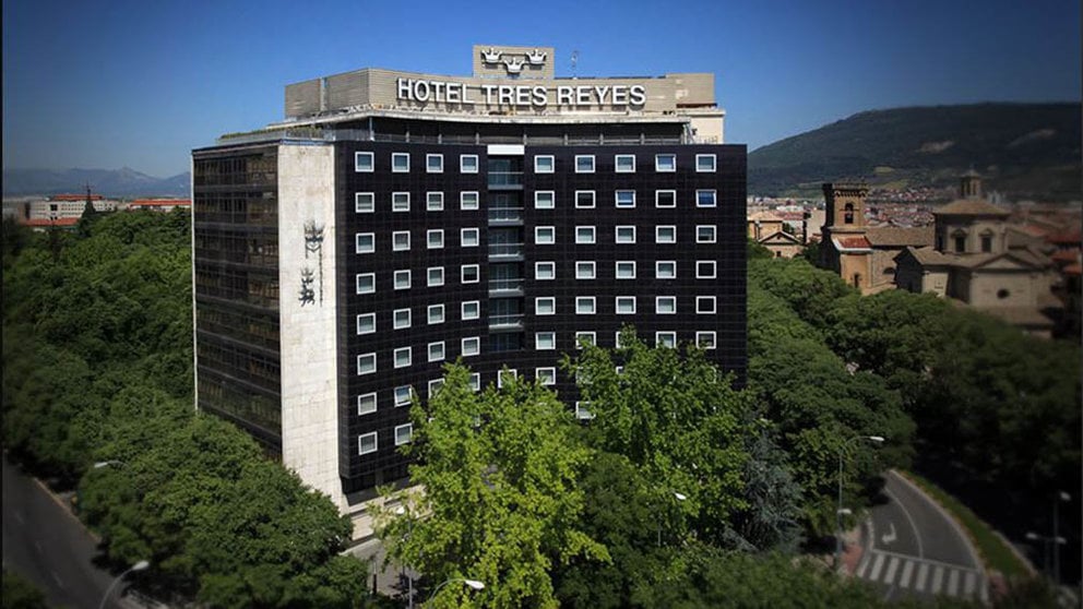 El Hotel Tres Reyes, situado en el centro de Pamplona. HOTEL TRES REYES