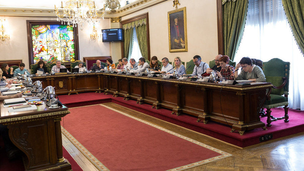 Pleno del Ayuntamiento de Pamplona (42). IÑIGO ALZUGARAY