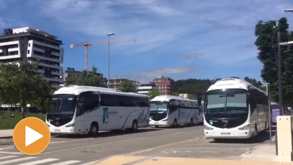 Autobuses en el Soto de Lezkairu movilizados para apoyar la marcha por los agresores de Alsasua