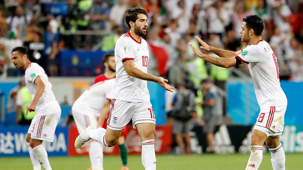 Karim Ansarifard de la selección de Irán celebra el tanto del empate de su equipo ante Portugal en el Mundial 2018. EFE.