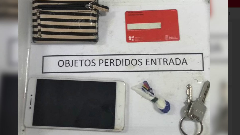 Los objetos perdidos  en San Fermín entre los que se encuentra una bolsa de cocaína