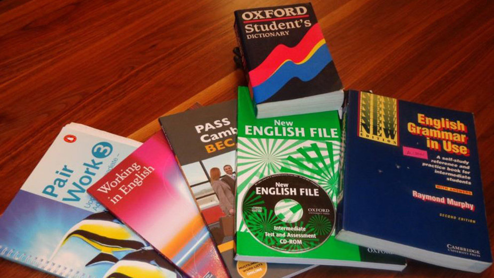 Imagen de varios libros de texto de la asignatura de inglés empleados en colegios y escuelas para el alumnado de Educación Primaria y Secundaria ARCHIVO