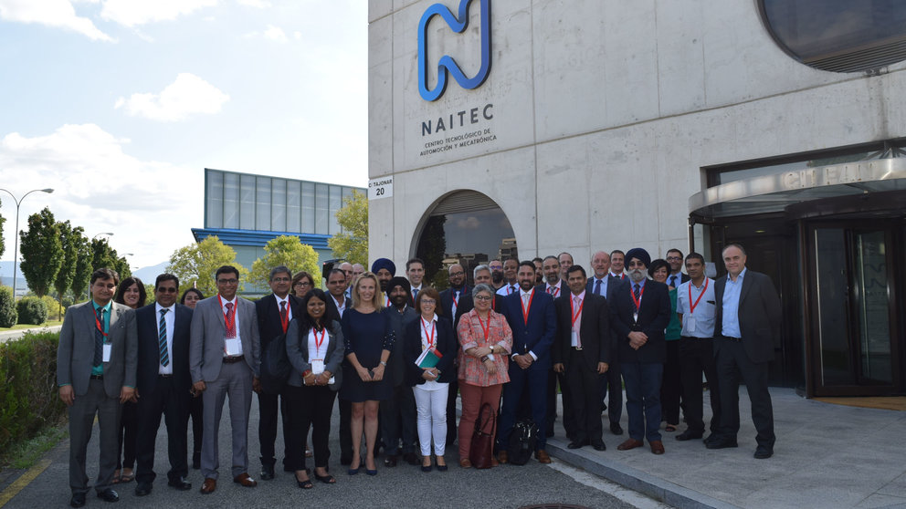 Representantes de NAITEC y diferentes empresas indias en la sede