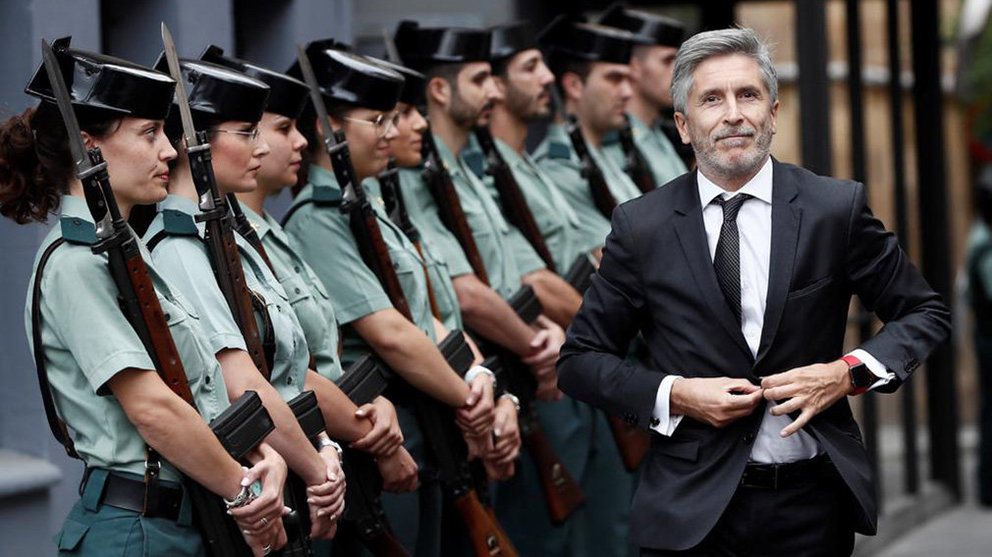 El ministro de Interior, Fernando Grande Marlaska, en un acto con la Guardia Civil Archivo. EFE