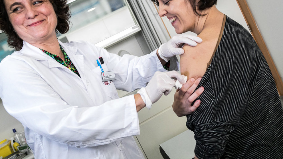 Campaña de vacunación de la gripe 2018 del Servicio Navarro de Salud-Osasunbidea (14). IÑIGO ALZUGARAY