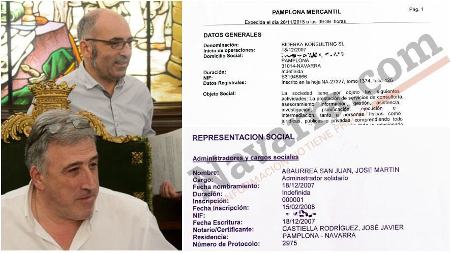 Joseba Asirón y su brazo derecho en el consistorio, Joxe Abaurrea (Bildu), junto a los documentos del registro mercantil que certifican que Abaurrea es administrador de una empresa a fecha de noviembre de 2018.
