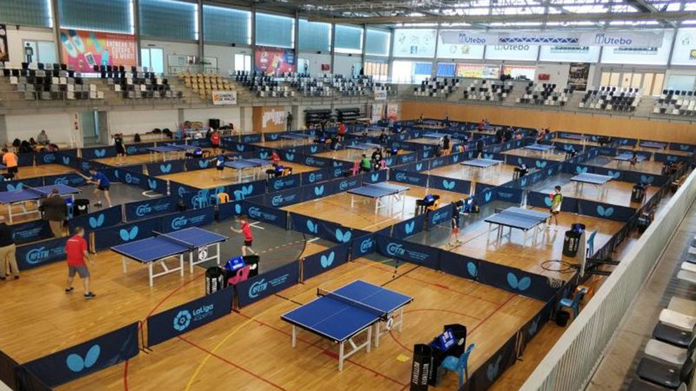 Tops nacionales de tenis de mesa en el polideportivo de Utebo. Web RFETM.