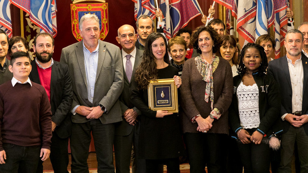 El Servicio Socioeducativo Intercultural (SEI) recibe el XVII Haba de Oro concedido por la Asociación Cabalgata Reyes de Pamplona (06). IÑIGO ALZUGARAY