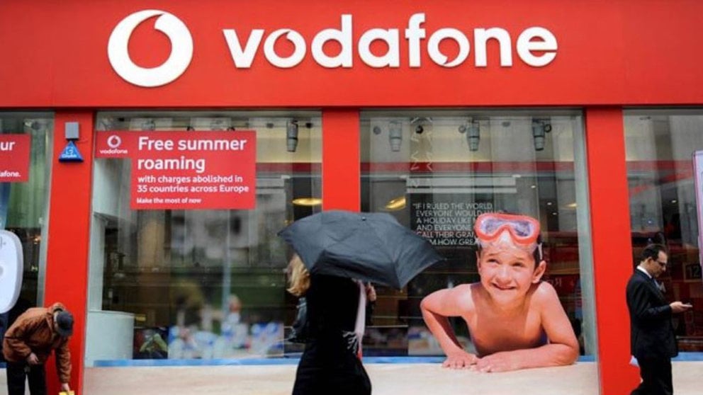 Imagen de una tienda de Vodafone EFE