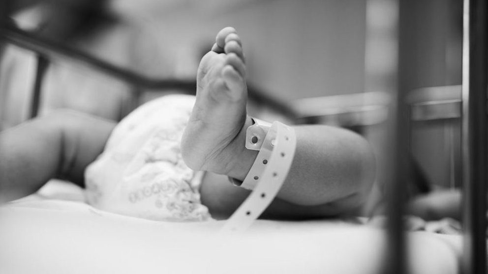 Un bebé recién nacido, en un hospital ARCHIVO