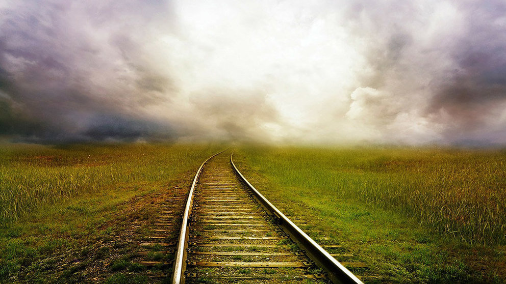 Unas vías de tren para seguir el destino de cada uno..