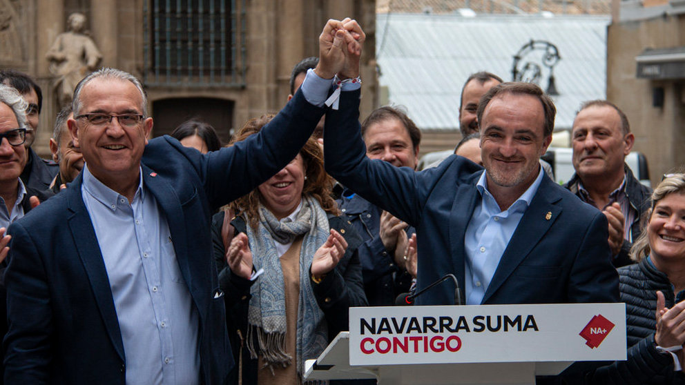 Navarra Suma, Javier Esparza y Enrique Maya. Pamplona. NOEMÍ VERA  _7