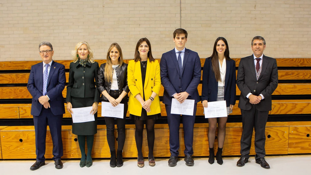 Un total de 24 estudiantes de grado han recibido los Premios Extraordinarios de Fin de Estudios concedidos por la Universidad Pública de Navarra (UPNA)