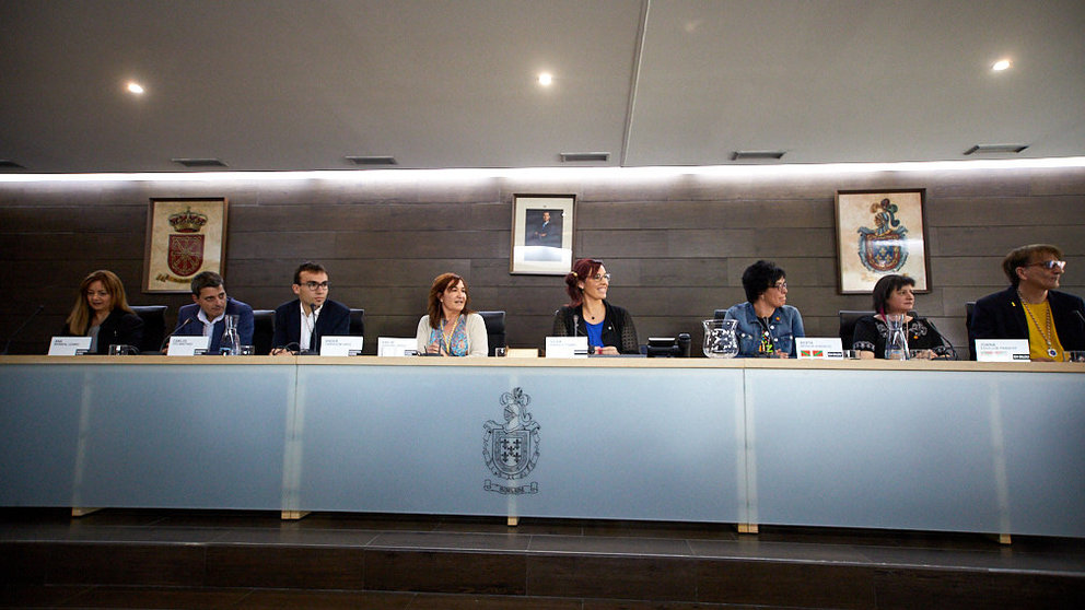 Sesión constitutiva de la nueva corporación municipal del Ayuntamiento de Burlada. IÑIGO ALZUGARAY