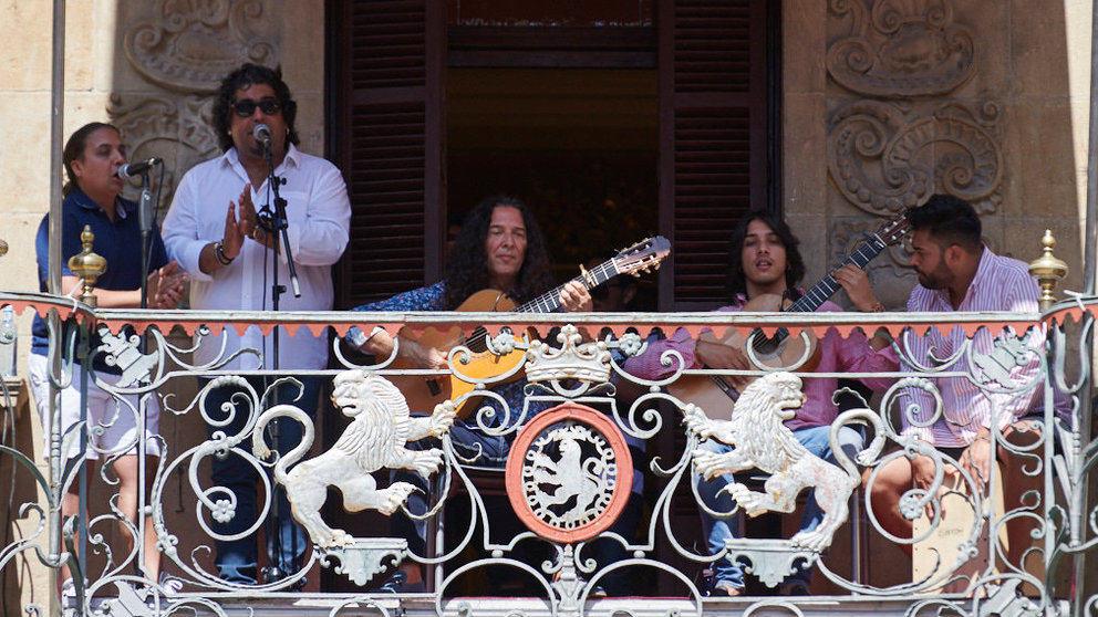 Actuación de Tomatito, dentro del ciclo de _Flamenco en los balcones_ del VI Festival Flamenco on Fire 18