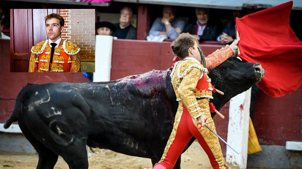 Momento de la grave cornada al torero Javier Cortés durante la corrida del domingo en Las Ventas.