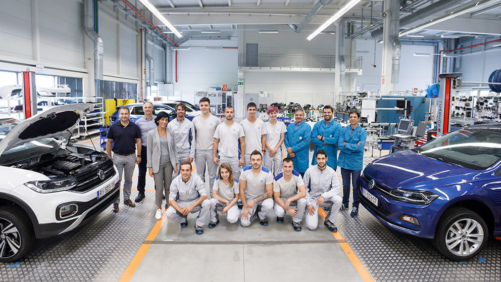 Volkswagen Academy Navarra forma a 10 jóvenes tras ser acreditada para impartir certificados de profesionalidad VW NAVARRA