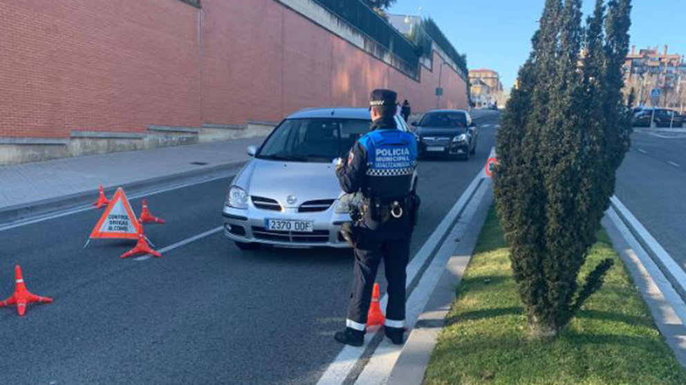 Control de tráfico de la Policía Municipal de Pamplona POLICÍA MUNICIPAL DE PAMPLONA