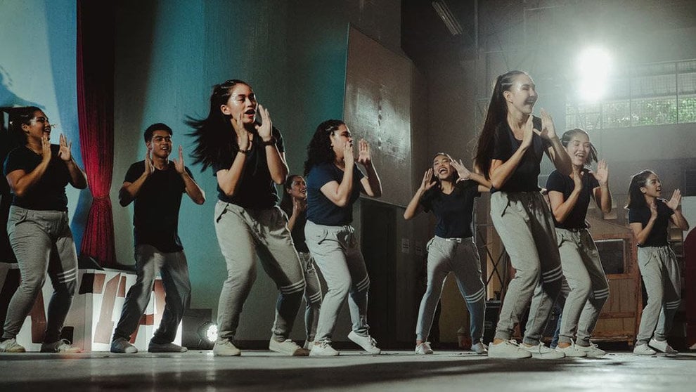 Un grupo de K-pop bailando ARCHIVO