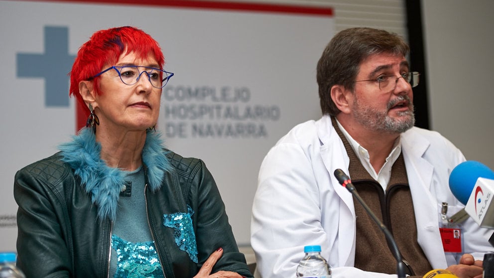 La consejera de Salud, Santos Induráin, ofrece una rueda de prensa para informar del primer caso positivo de coronavirus detectado en Navarra. MIGUEL OSÉS