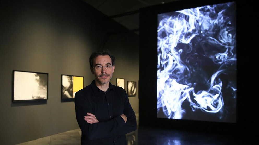 David Jiménez, en una de las salas de su exposición en el Museo Universidad de Navarra MANUEL CASTELLS