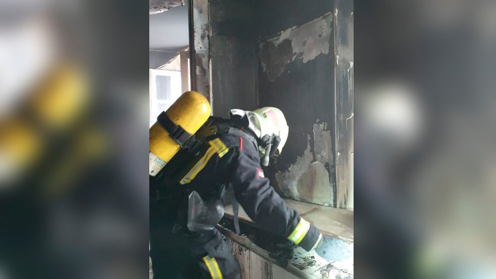 Incendio de una cocina en el centro de Pamplona por la que han tenido que ser atendidas dos personas BOMBEROS DE NAVARRA