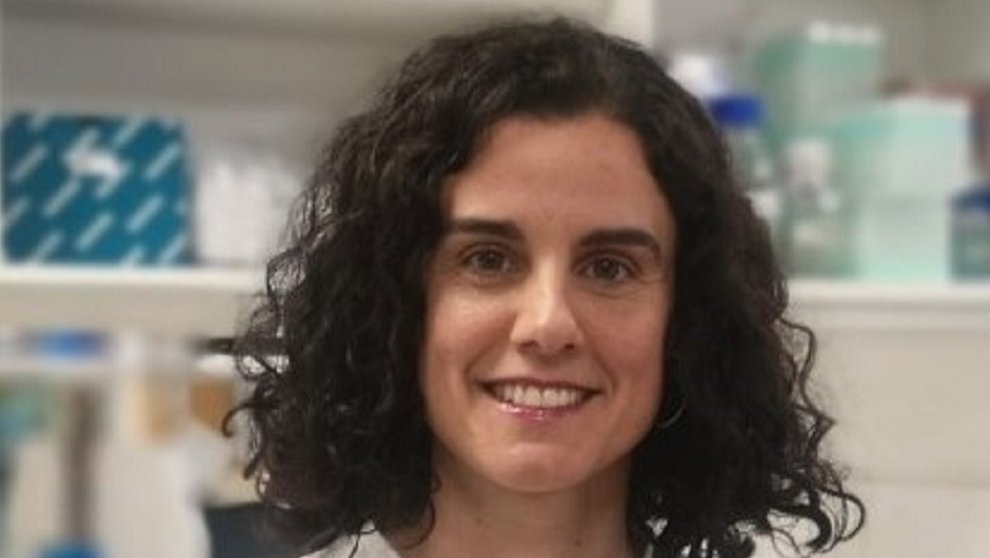 Laura Valle, graduada en Biología y Bioquímica por la Universidad de Navarra, ha recibido el Premio a la Mejor Investigadora CIBERONC 2020. UNAV