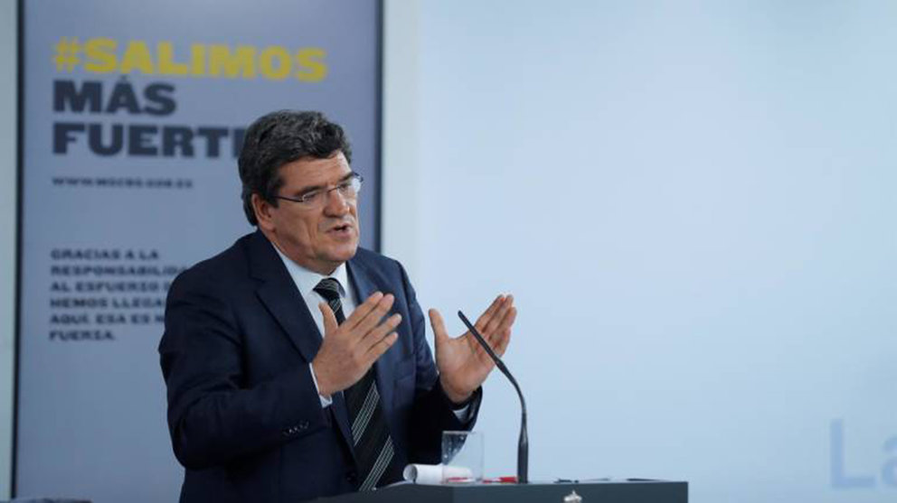 El Ministro José Luis Escrivá explica la renta mínima garantizada. Europa Press.