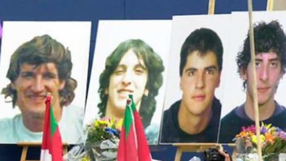 Homenaje a los cuatro terroristas muertos mientras transportaban explosivos