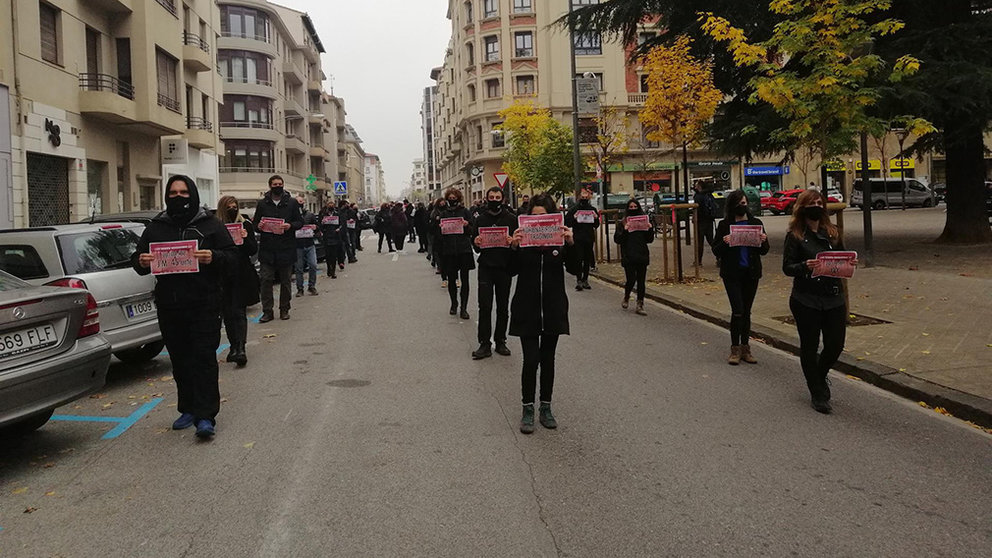Manifestación de ELA, LAB, ESK, Steilas, EHNE, Hiru y CGT en Pamplona para pedir medios contra los accidentes laborale. EUROPA PRESS