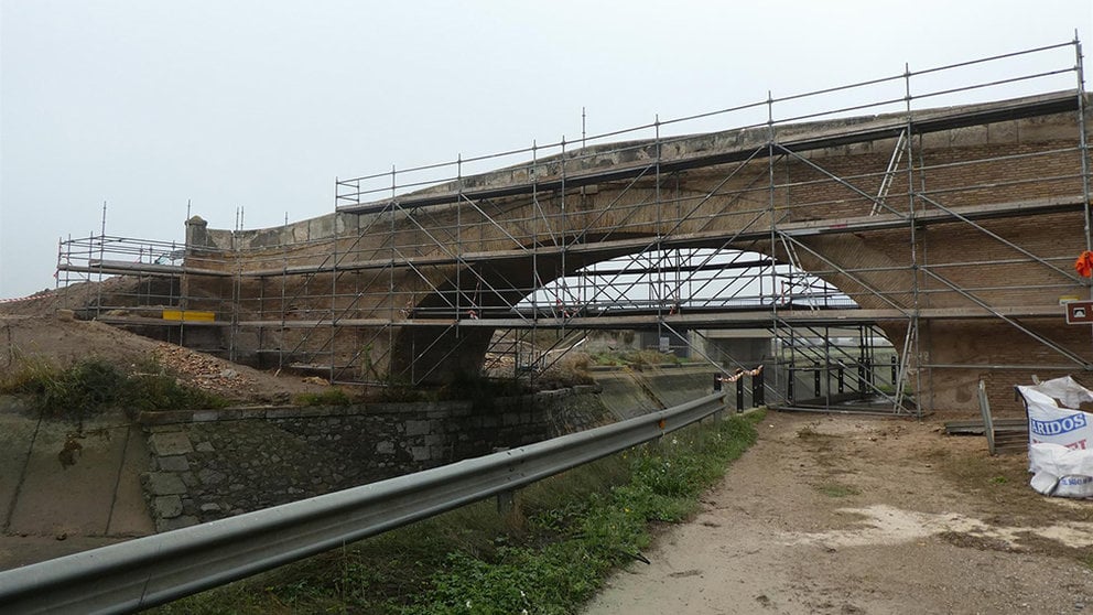 El puente data de 1796 y estuvo a punto e ser demolido en 1977. GOBIERNO DE NAVARRA