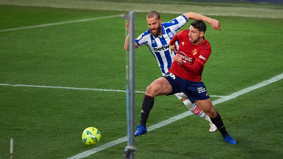 Partido entre Osasuna y Alavés correspondiente a la jornada de liga número 16 jugado en el estadio de El Sadar de Pamplona el último día del aó 2020. MIGUEL OSÉS
