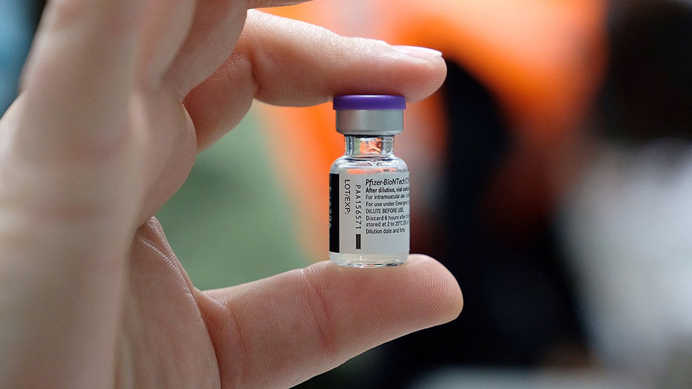 Una dosis de la vacuna contra el coronavirus de Pfizer. EUROPA PRESS