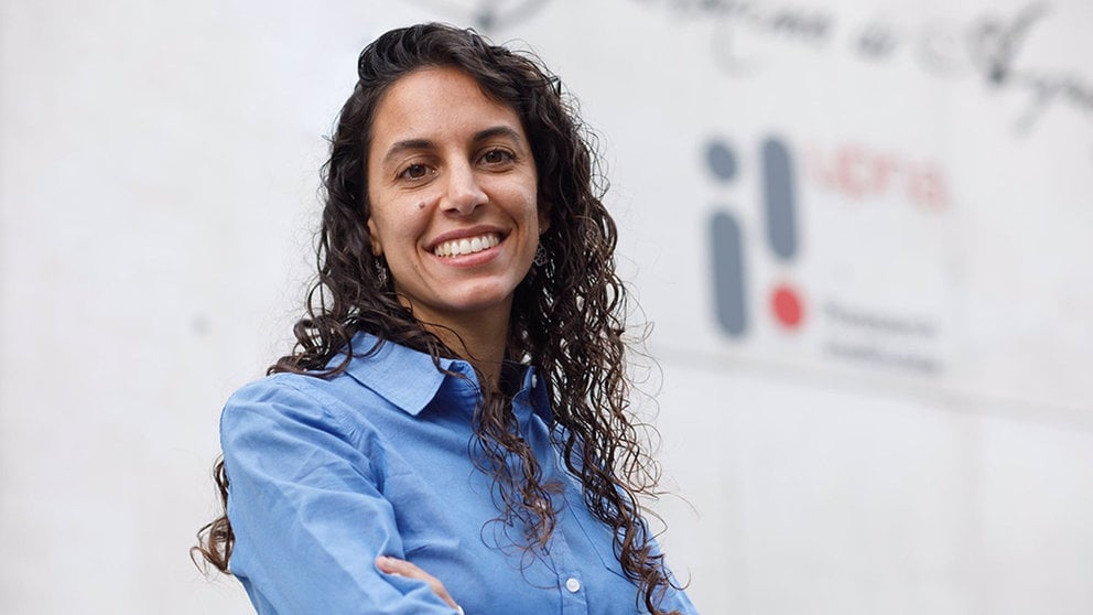 La investigadora postdoctoral de la UPNA Cristina Cadenas Sánchez, mejor investigadora joven por la revista 'Medicines'. - UPNA
