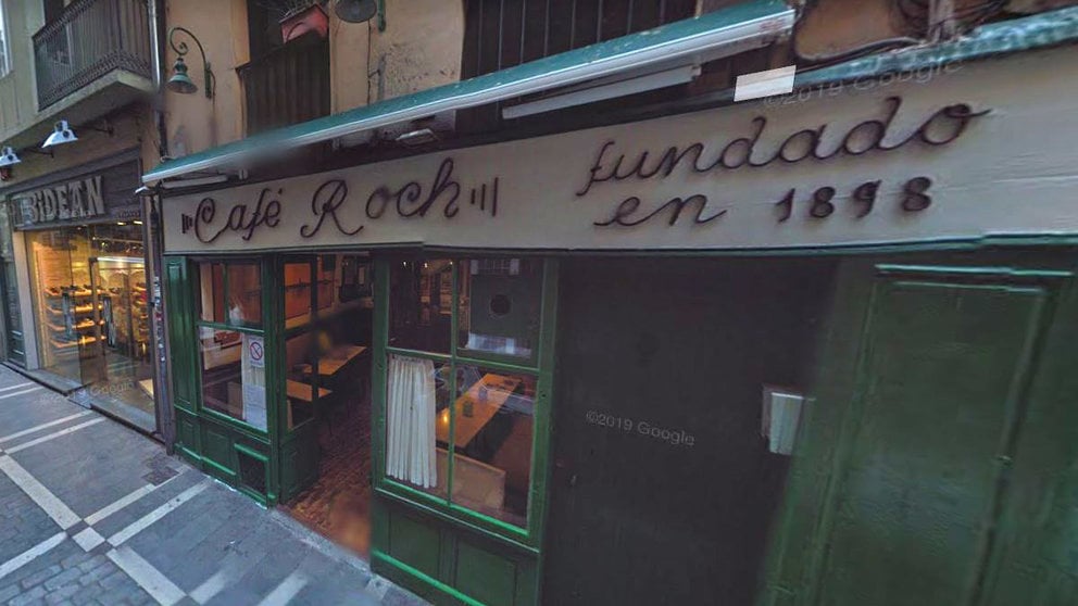 Fachada del café Roch, en la calle Comedias de Pamplona. GOOGLE STREET