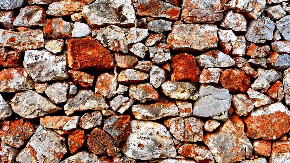 Varias piedras crean un muro. ARCHIVO