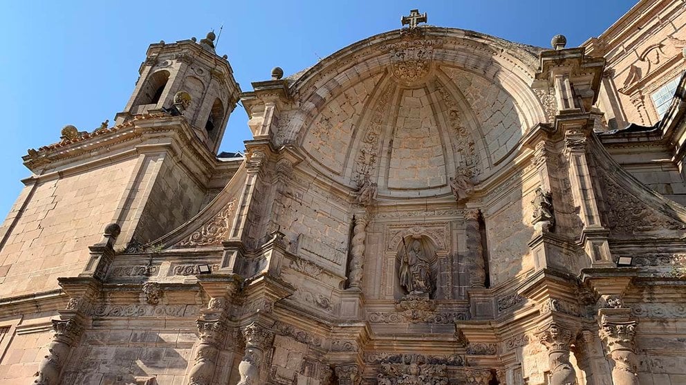 La Basílica de San Gregorio Ostiense en Sorlada. Navarra.com