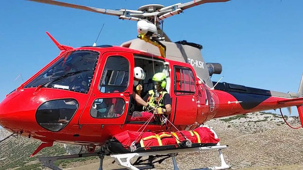 Trasladado en helicóptero un chico de 13 años tras sufrir una caída en bicicleta. BOMBEROS DE NAVARRA